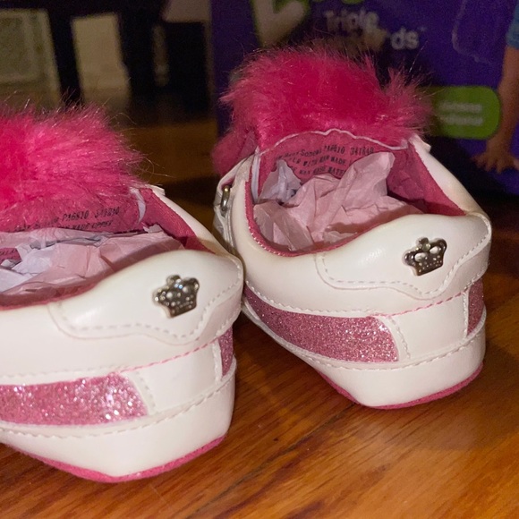 ❤️ Juicy Couture Pink Fluffy 3M Shoes - Picture 4 of 12